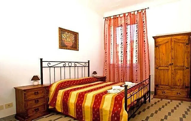 Bel Ami Bed & Breakfast 3*